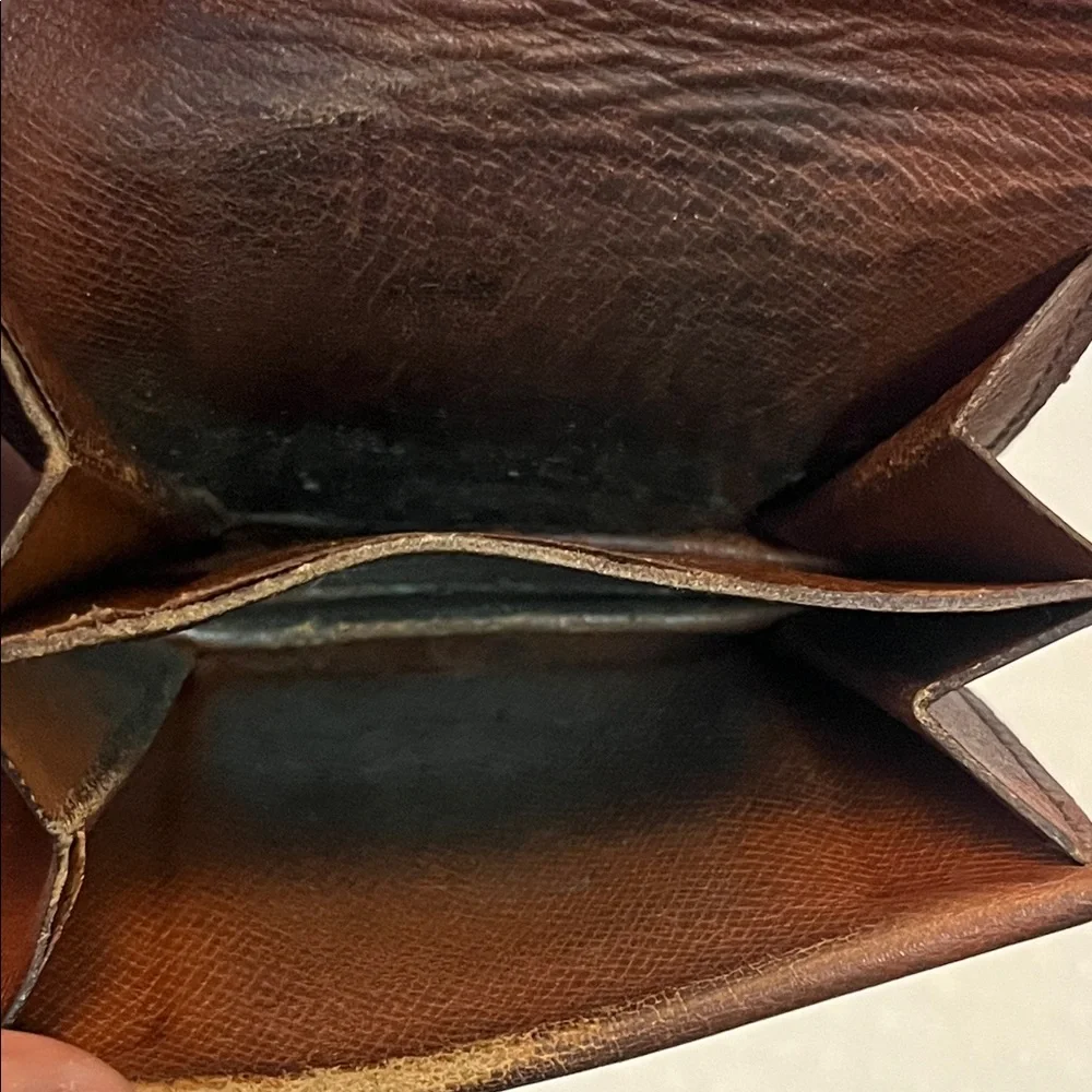 Louis Vuitton Porte Monnaie Gousset Coin Purse
